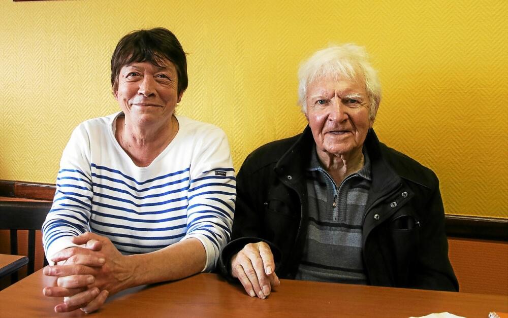 Après 42 ans passés à la tête de l’Amicale molenaise, avec une petite interruption, René Masson, 83 ans, vient de passer la main à Françoise Maguet, 59 ans...