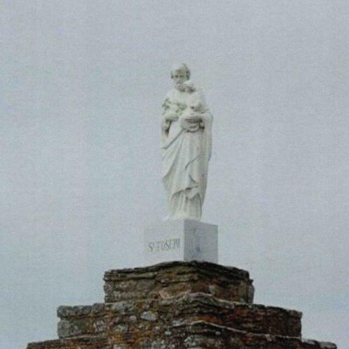 Calvaire St. Joseph - Rénovation du socle - (c) Amicale Molénaise - Tous droits réservés - Reproduction interdite